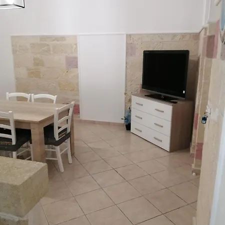 Apartment Mina's *