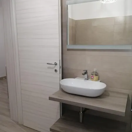 Apartment Mina's Torre Lapillo