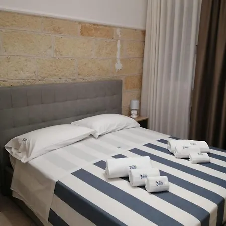 Apartment Mina's Torre Lapillo